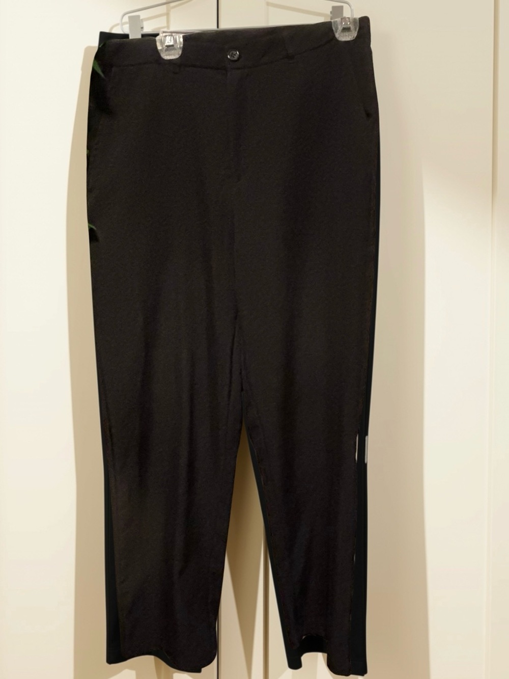 HALARA Black Pull-On Straight Leg Pants